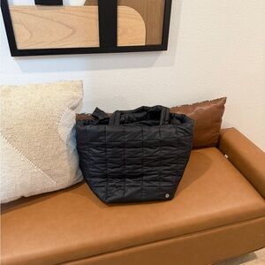 lululemon athletica Black Quilted 26L Tote